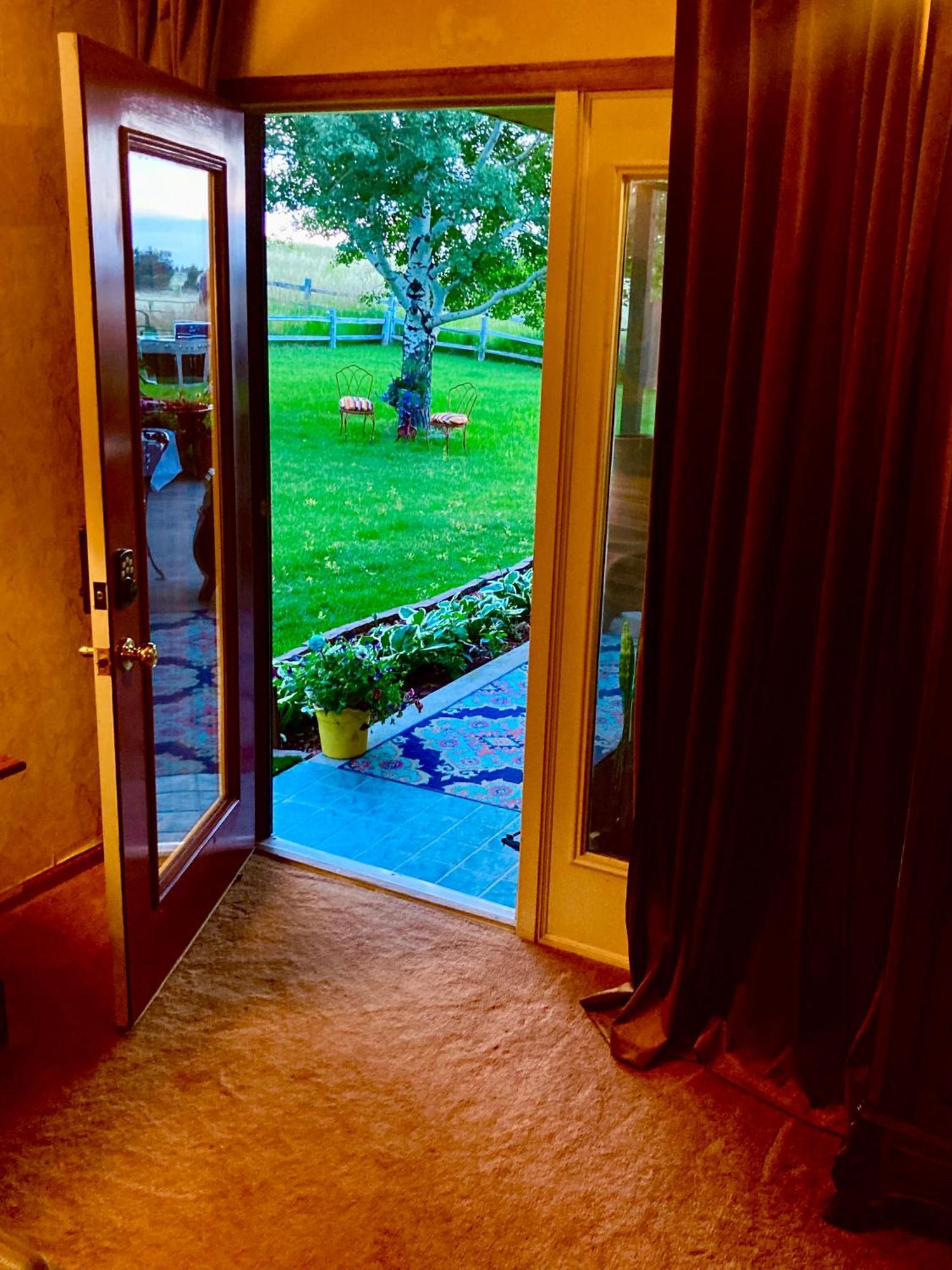 Yellowstone Cattle Baron Ensuite, Private Entrance & Parking - Prairie Rose B&B Cheyenne Extérieur photo